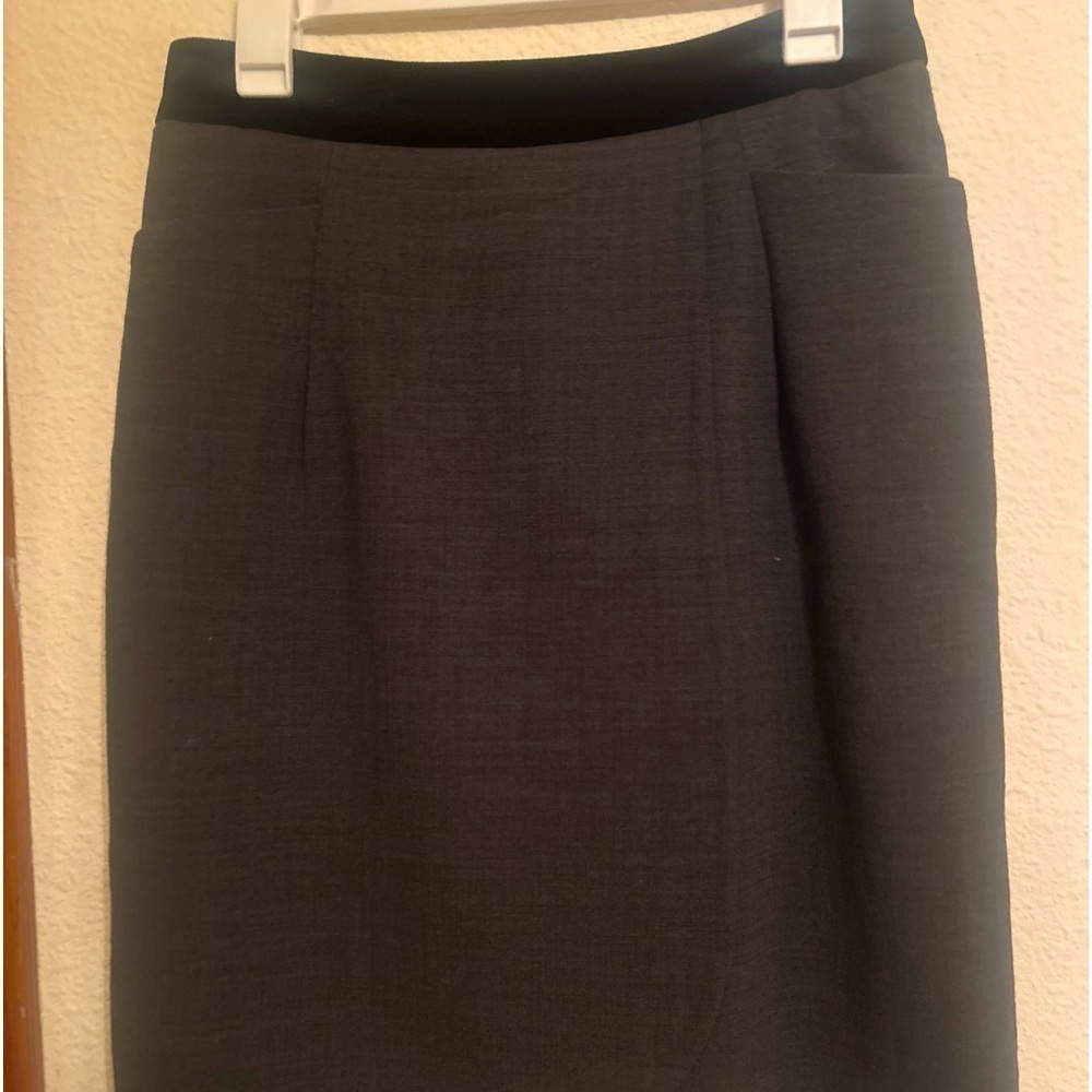Teri Jon gray pencil skirt